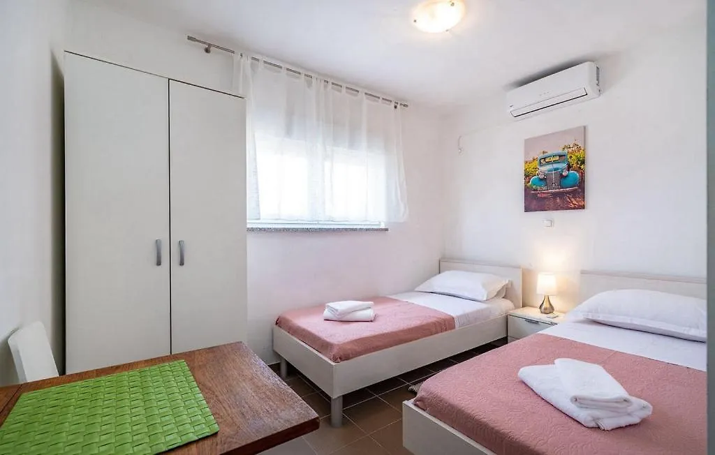 מסלניקה Apartments Maris